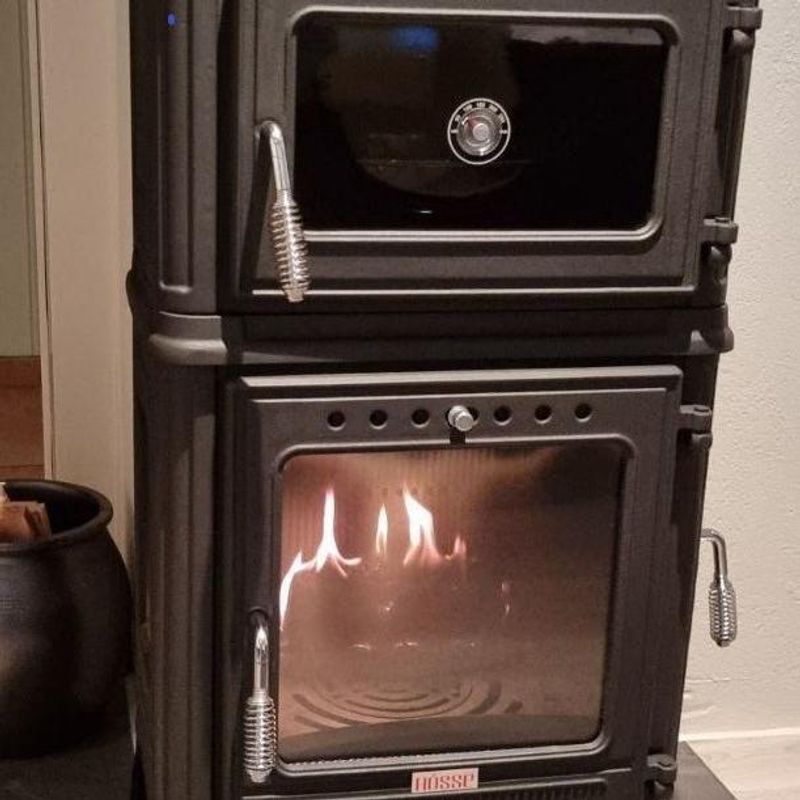 Vedkomfyr Modell 8010CK koketopp bakerovn 7kW side dør til høyr