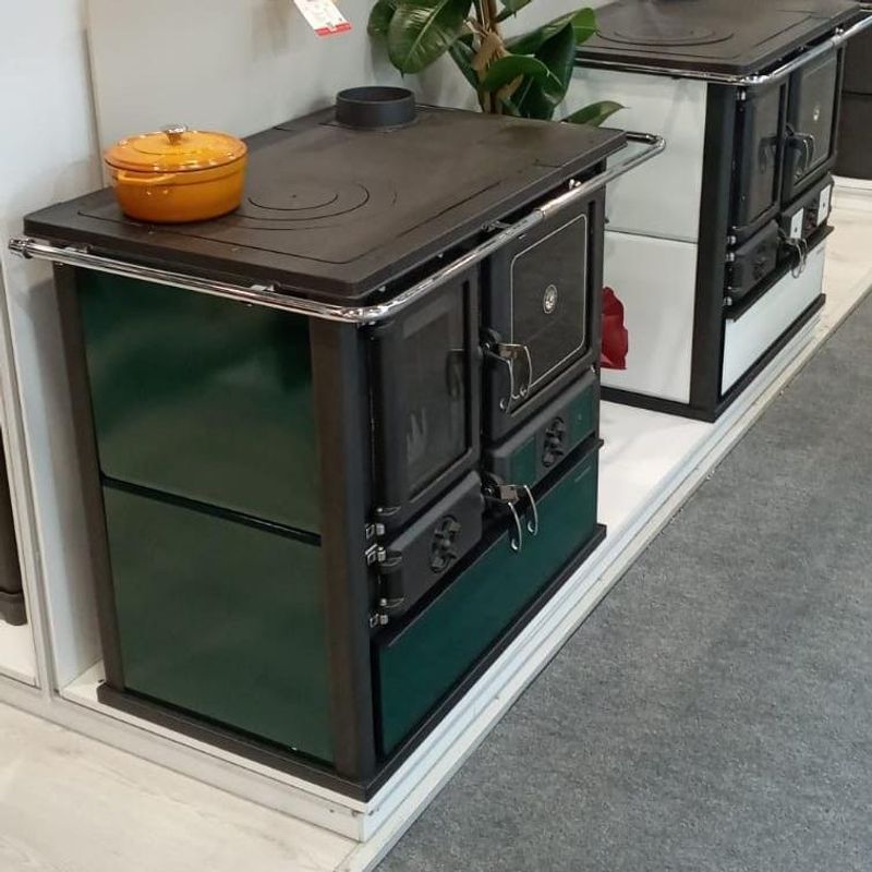Vedkomfyr 4035 8,86 kW Grønn
